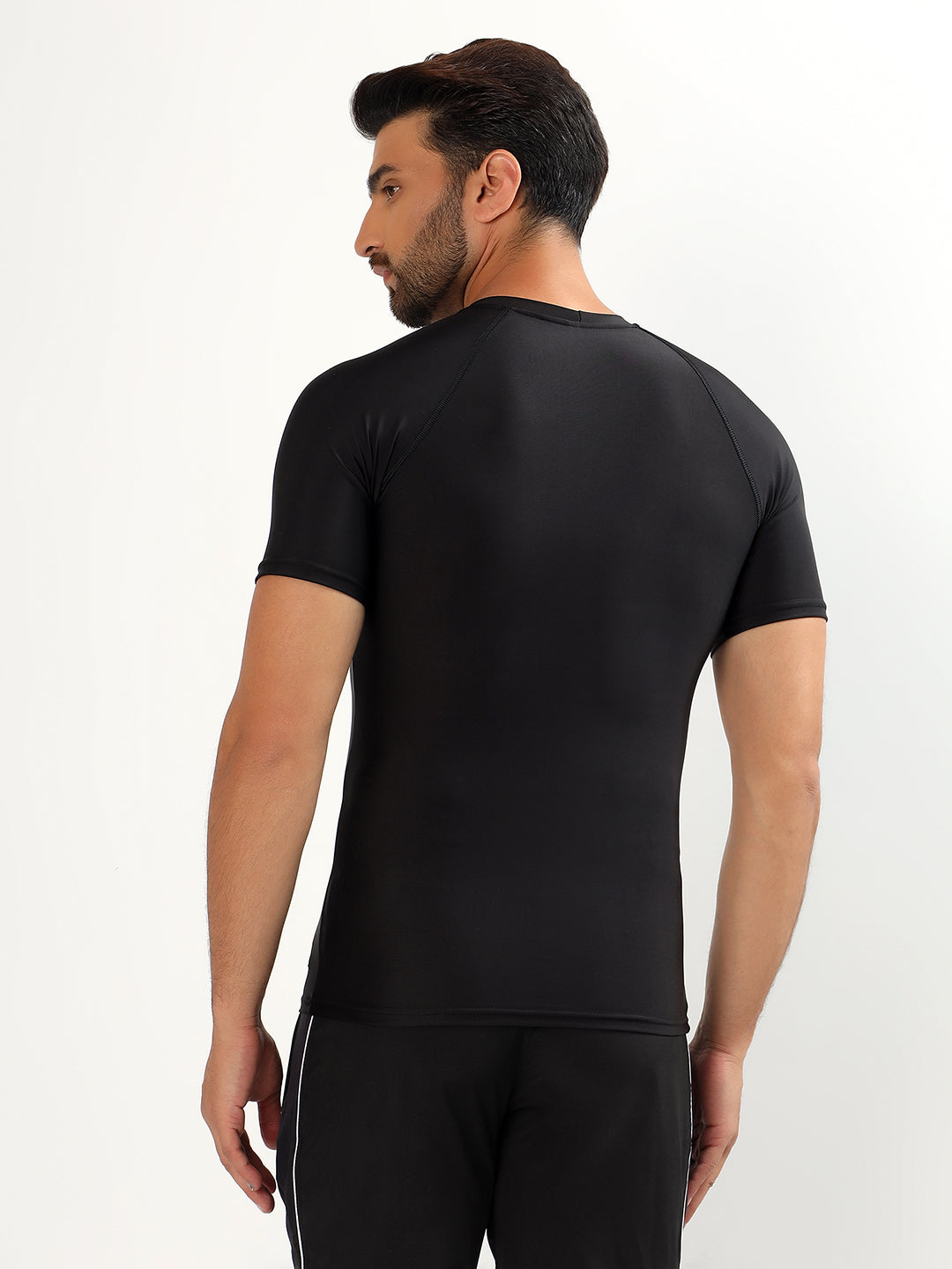 Men's Half Sleeve Compression T-Shirt – Close up